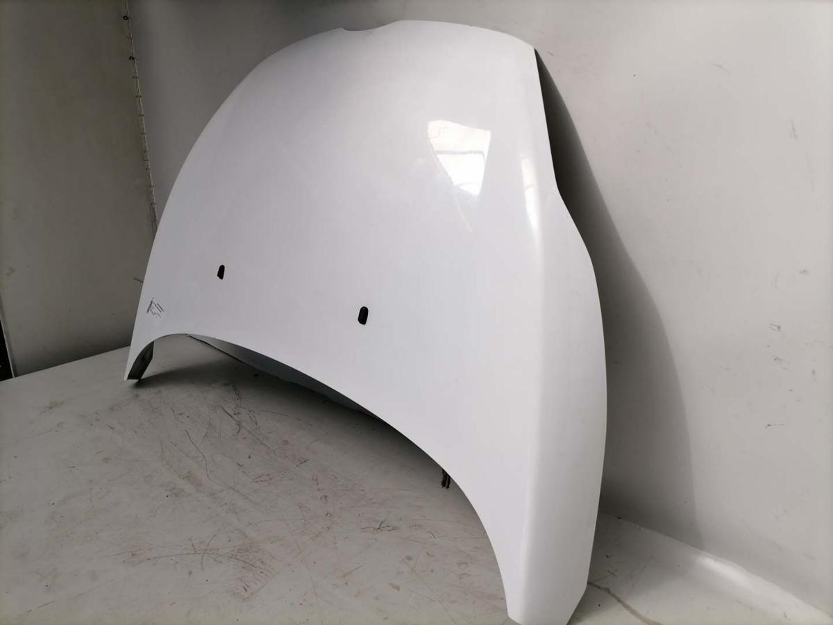 Ford Fiesta 2AJ original Motorhaube Frost Wei&szlig; Bj.2011